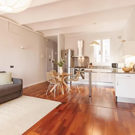 Apartment Bravissimo Nou Del Teatre, With Panoramic Views *
