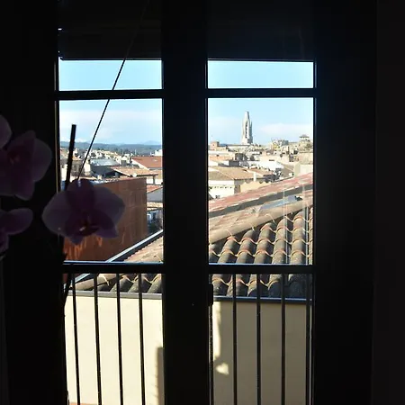 Bravissimo Nou Del Teatre, With Panoramic Views