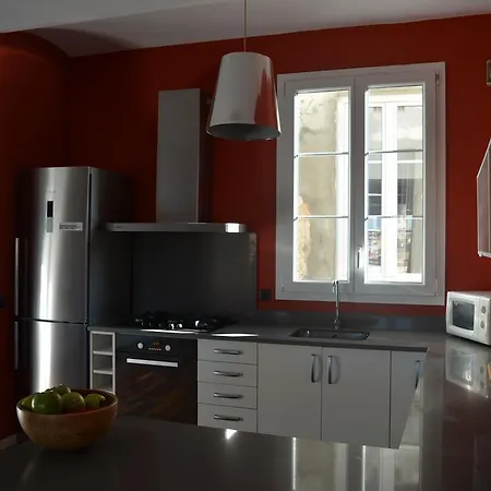 Bravissimo Nou Del Teatre, With Panoramic Views Apartment Gerona